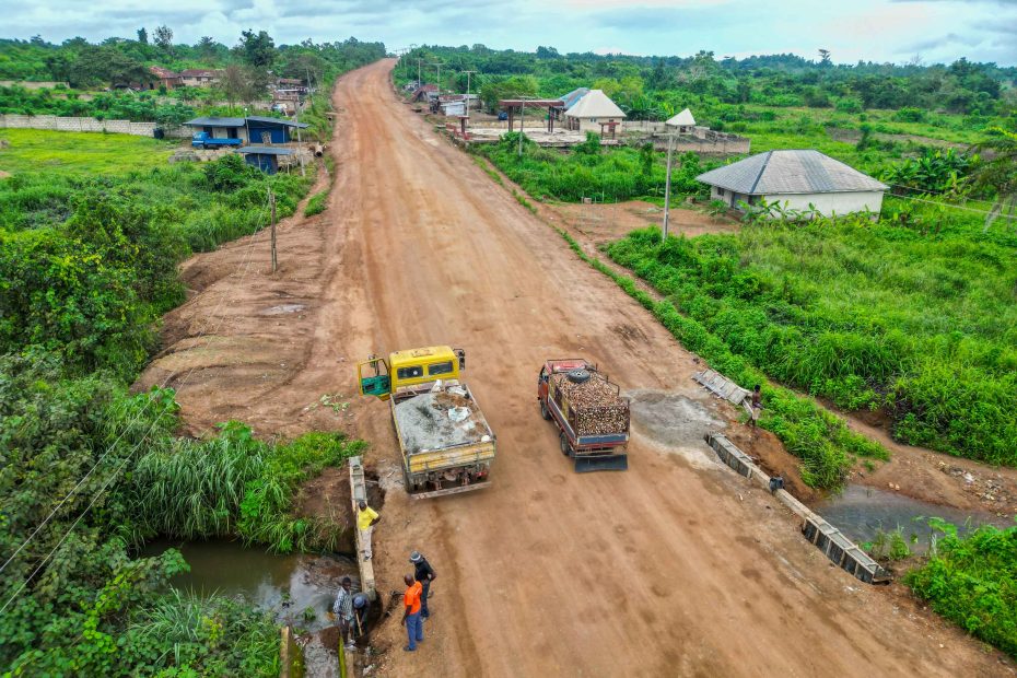 Update on the Ongoing Reconstruction of the Ido-Eruwa Road (48 km) 1 Update on the Ongoing Reconstruction of the Ido-Eruwa Road (48 km), taken on 22 September 2026