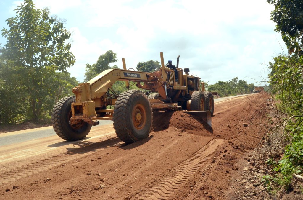 Ongoing Project: Reconstruction/Rehabilitation of the 30 km Okaka Junction-Otu-Igbojaiye-KAP Film Village Road 5 5 98